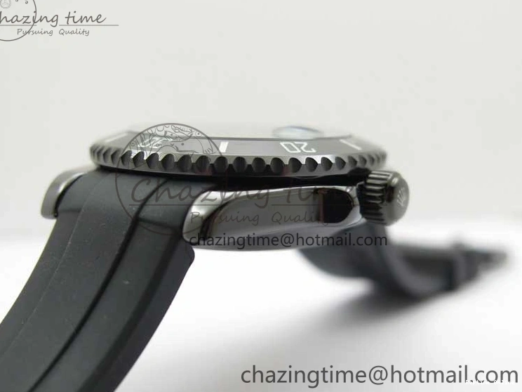 0109 Submariner 40mm Black Ceramic 5GF Best Edition Cream Dial on Black Rubber Strap SA Neat 2470